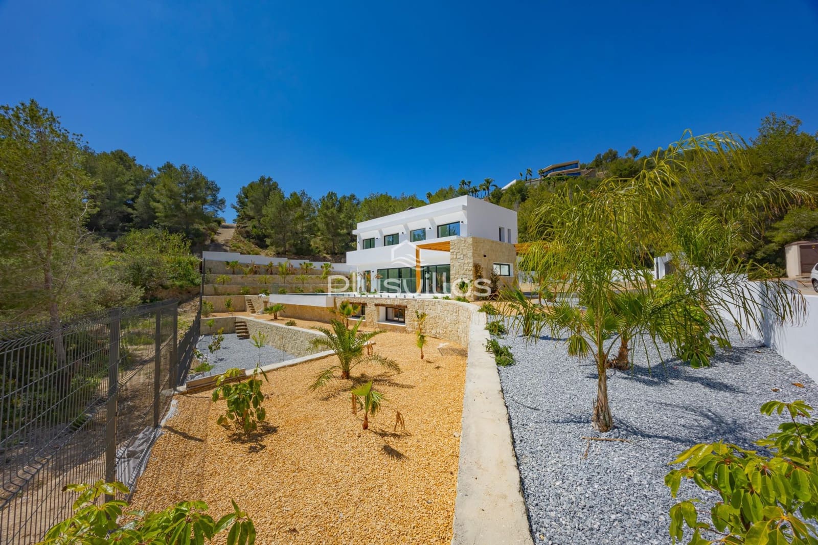 4 bedroom Villa for sale in Benissa with pool - € 1,700,000 (Ref: 8506128)