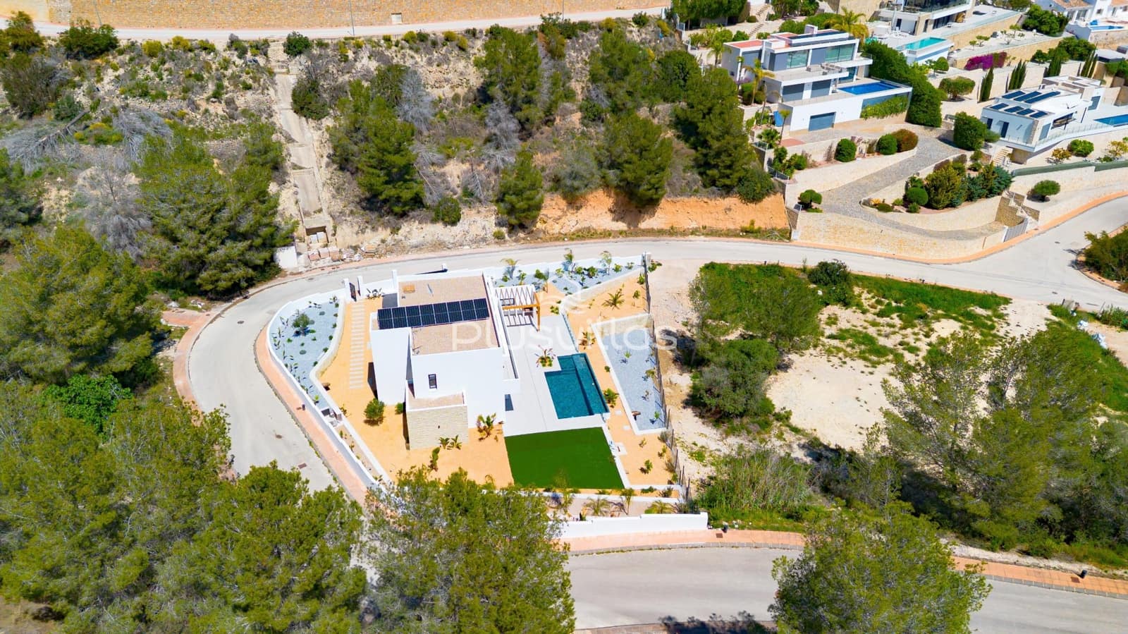 4 bedroom Villa for sale in Benissa with pool - € 1,700,000 (Ref: 8506128)