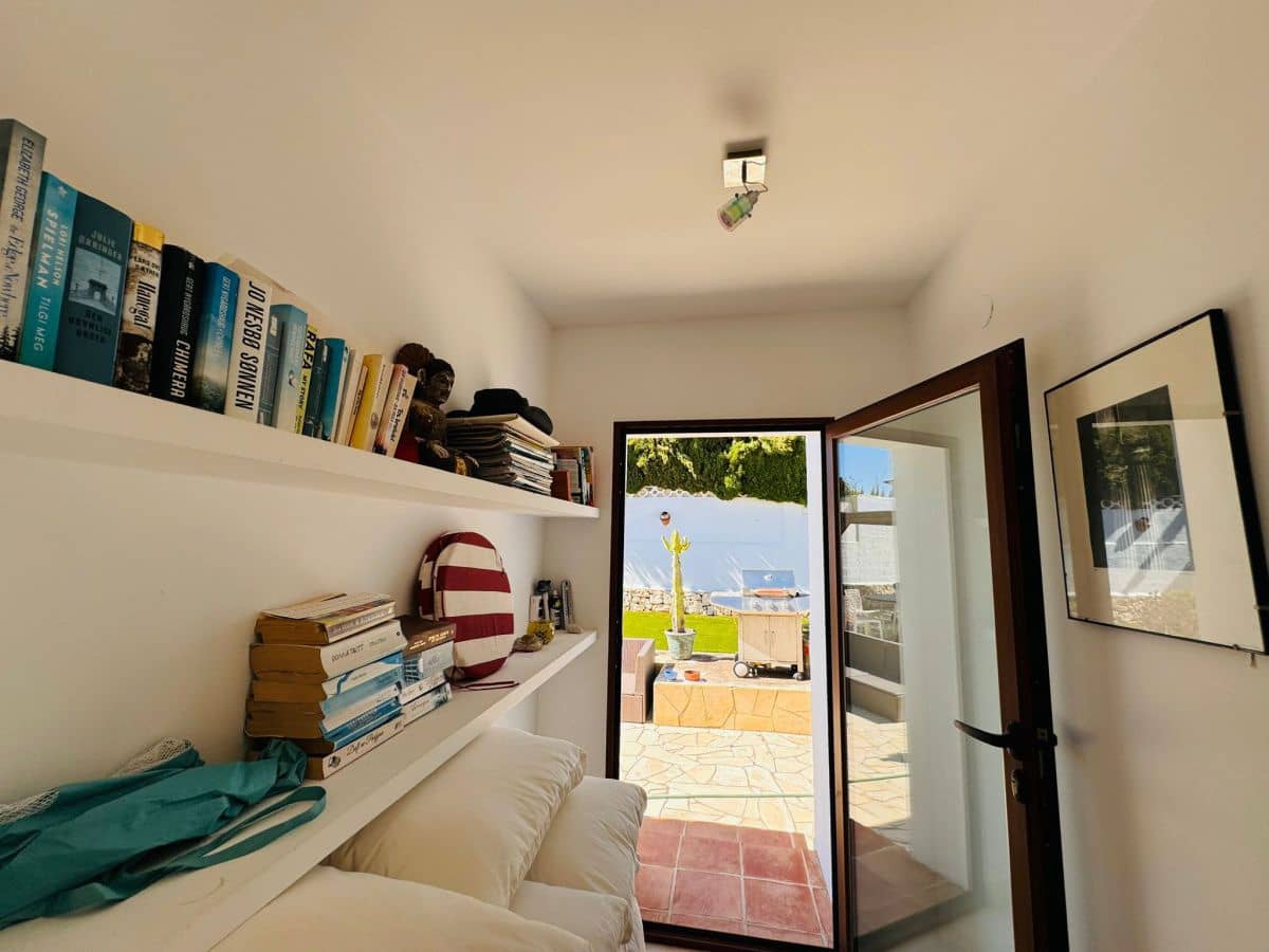 Chalet de 3 habitaciones en Benissa en venta con piscina - 790.000 € (Ref: 8560063)