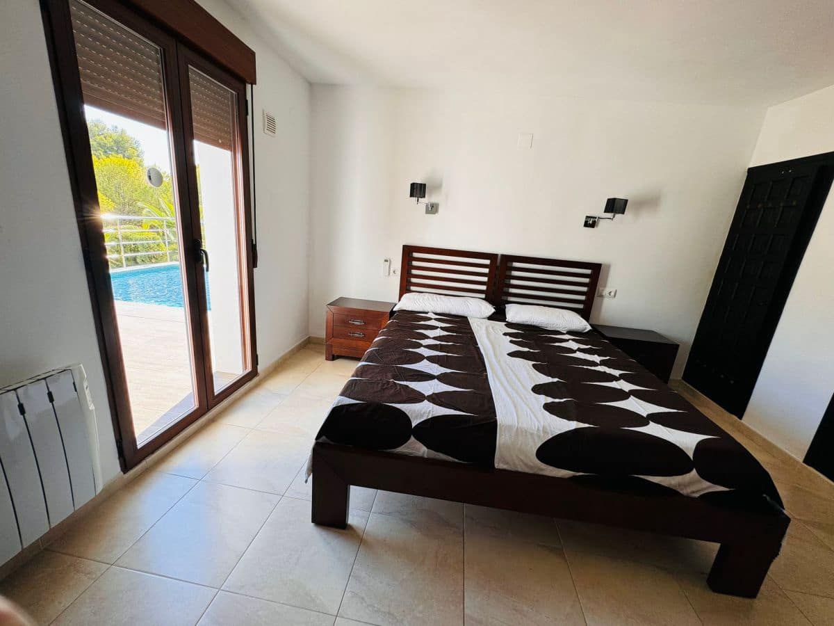 Chalet de 3 habitaciones en Benissa en venta con piscina - 790.000 € (Ref: 8560063)