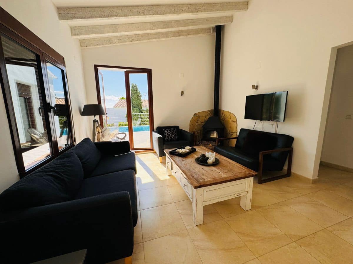Chalet de 3 habitaciones en Benissa en venta con piscina - 790.000 € (Ref: 8560063)