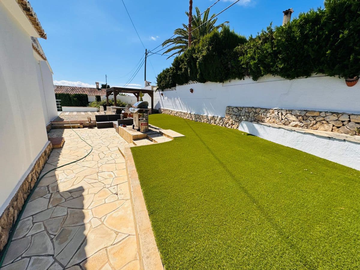 Chalet de 3 habitaciones en Benissa en venta con piscina - 790.000 € (Ref: 8560063)