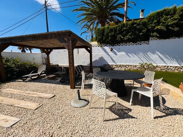Chalet de 3 habitaciones en Benissa en venta con piscina - 790.000 € (Ref: 8560063)