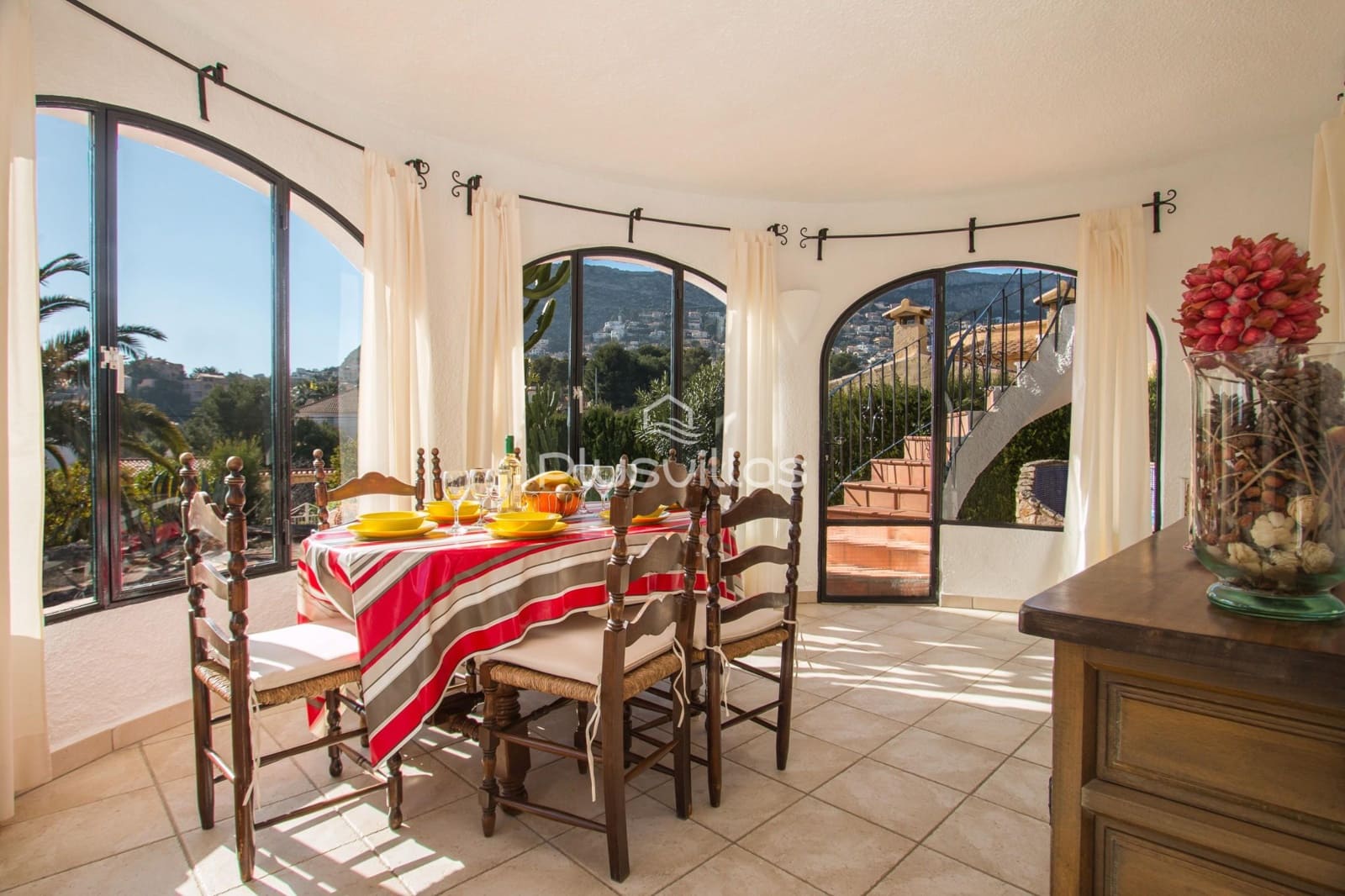 3 soveværelse Villa til salg i Calpe / Calp med swimmingpool - € 650.000 (Ref: 8625203)