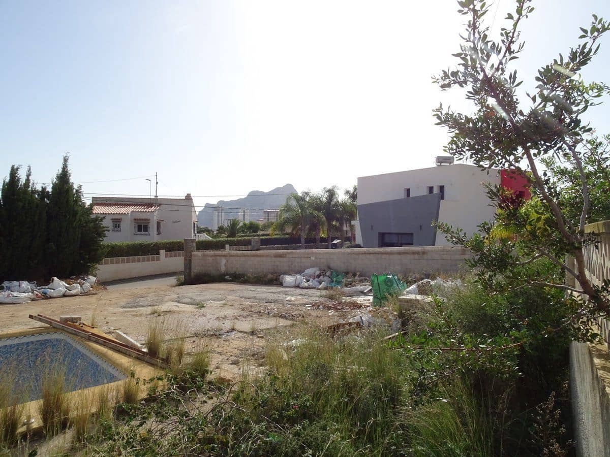 5 bedroom Villa for sale in Calpe / Calp with pool - € 1,260,000 (Ref: 8663683)