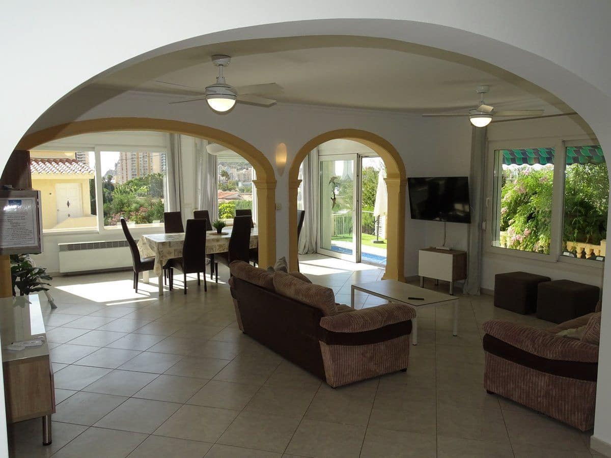 3 sovrum Villa till salu i Calpe / Calp med pool - 725 000 € (Ref: 8665462)