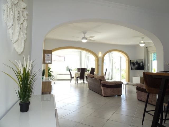 3 sovrum Villa till salu i Cometa - Carrió, Calpe / Calp med pool - 725 000 € (Ref: 8665462)