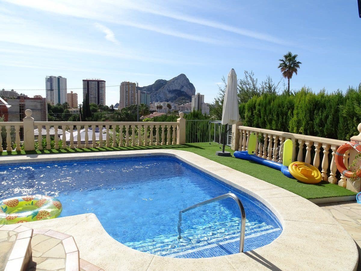 3 sovrum Villa till salu i Calpe / Calp med pool - 725 000 € (Ref: 8665462)
