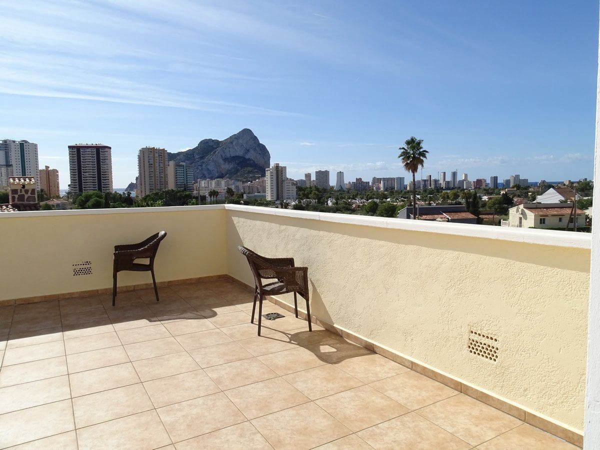 3 sovrum Villa till salu i Calpe / Calp med pool - 725 000 € (Ref: 8665462)