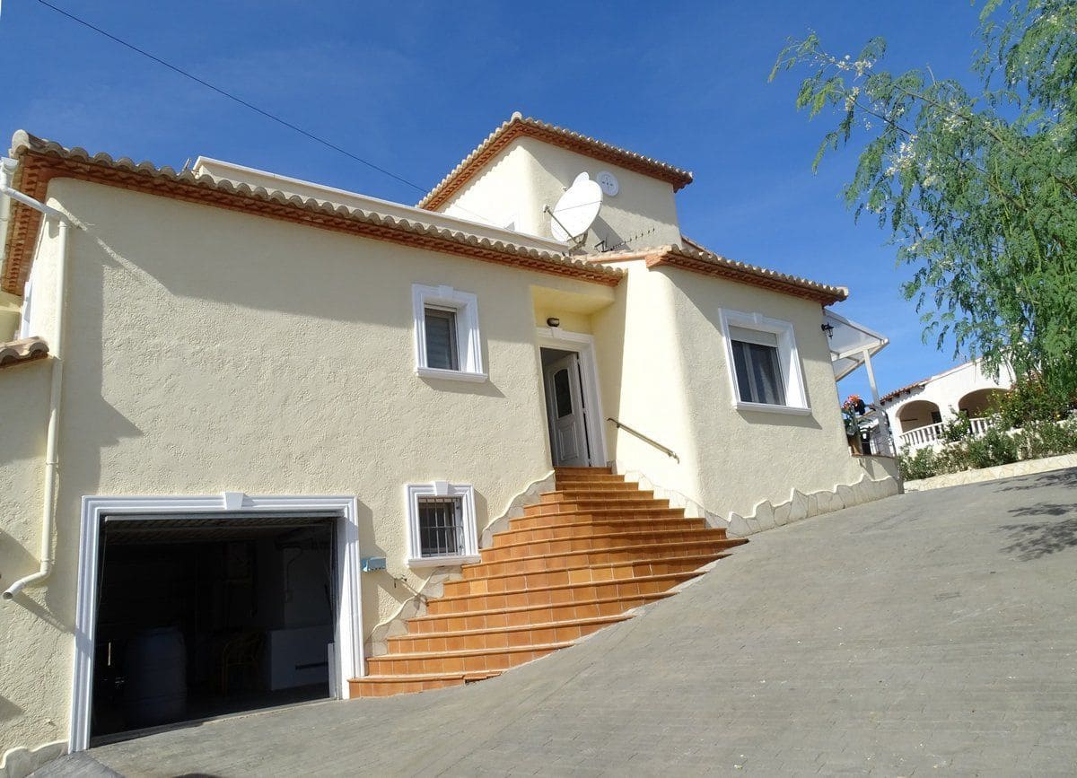 3 sovrum Villa till salu i Calpe / Calp med pool - 725 000 € (Ref: 8665462)