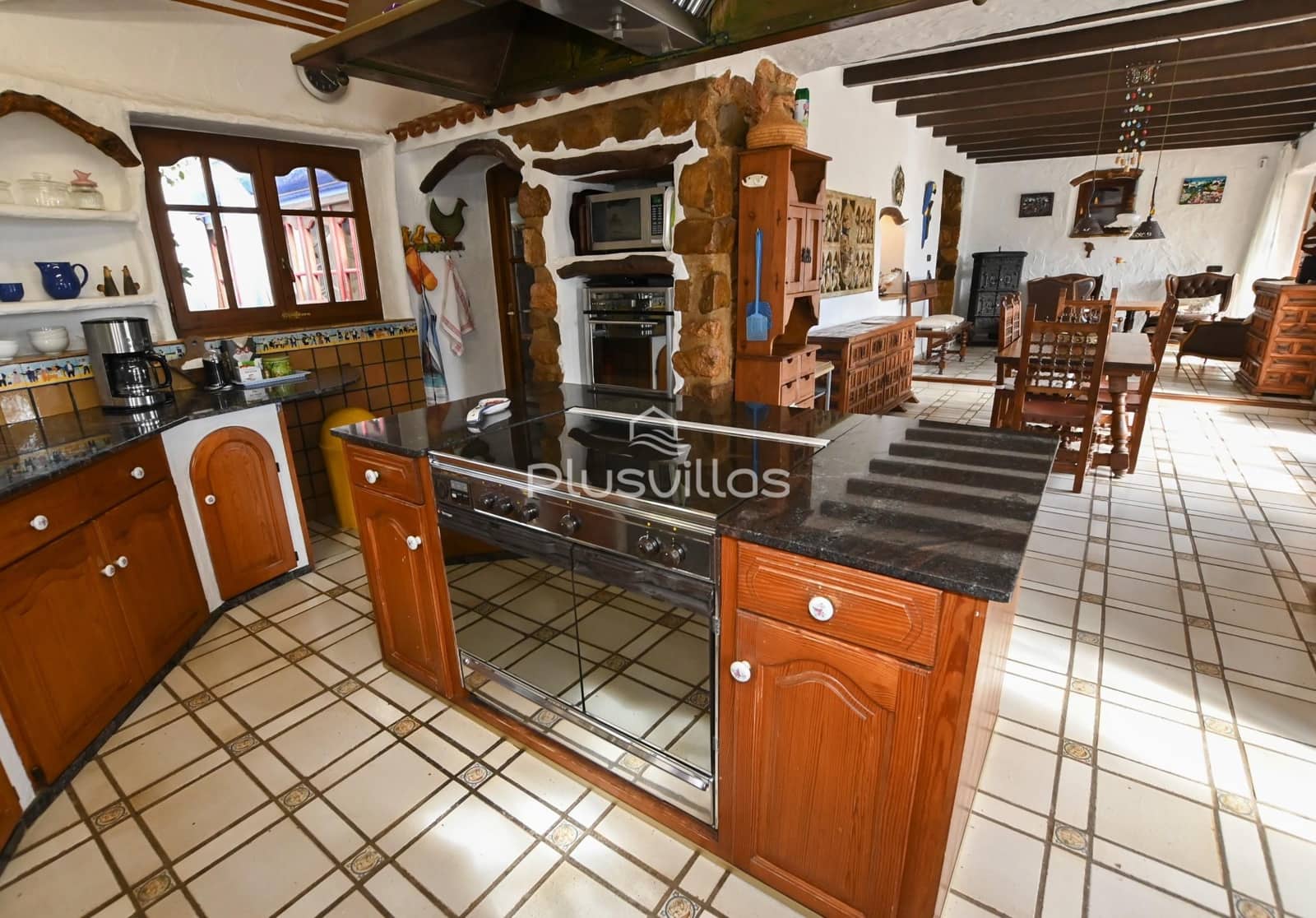 4 soveværelse Villa til salg i Calpe / Calp med swimmingpool - € 2.500.000 (Ref: 8670675)