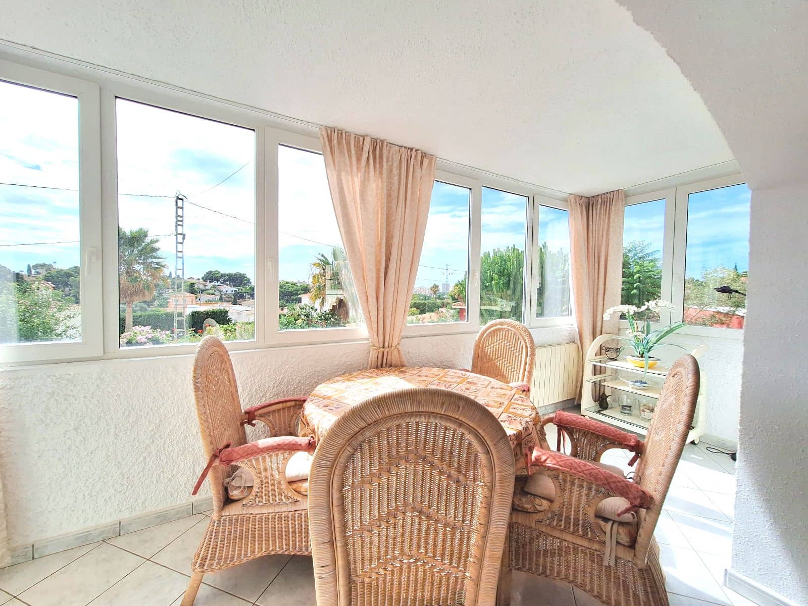 Chalet de 4 habitaciones en Calpe / Calp en venta con piscina - 532.000 € (Ref: 8676175)