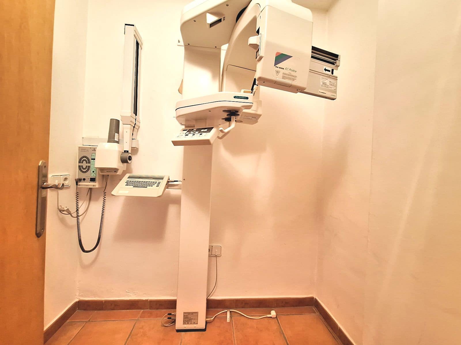 Erhverv til salg i Calpe / Calp - € 180.000 (Ref: 8676177)