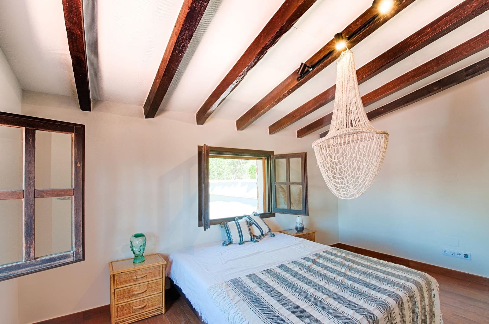 4 Zimmer Villa zu verkaufen in Senija mit Pool - 1.295.000 € (Ref: 8680338)