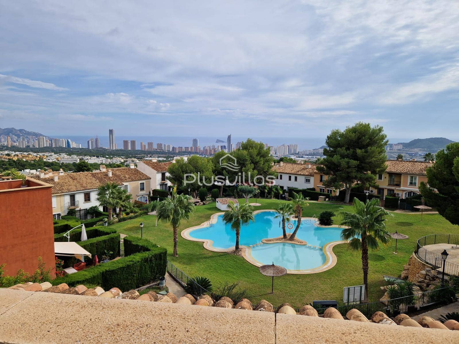 2 soveværelse Bungalow til salg i Finestrat med swimmingpool - € 300.000 (Ref: 8680339)