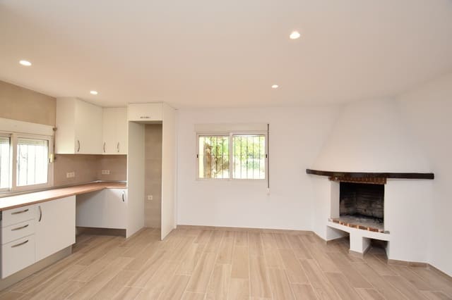 Chalet de 4 habitaciones en Centro ciudad, Javea / Xàbia en venta - 525.000 € (Ref: 8682672)