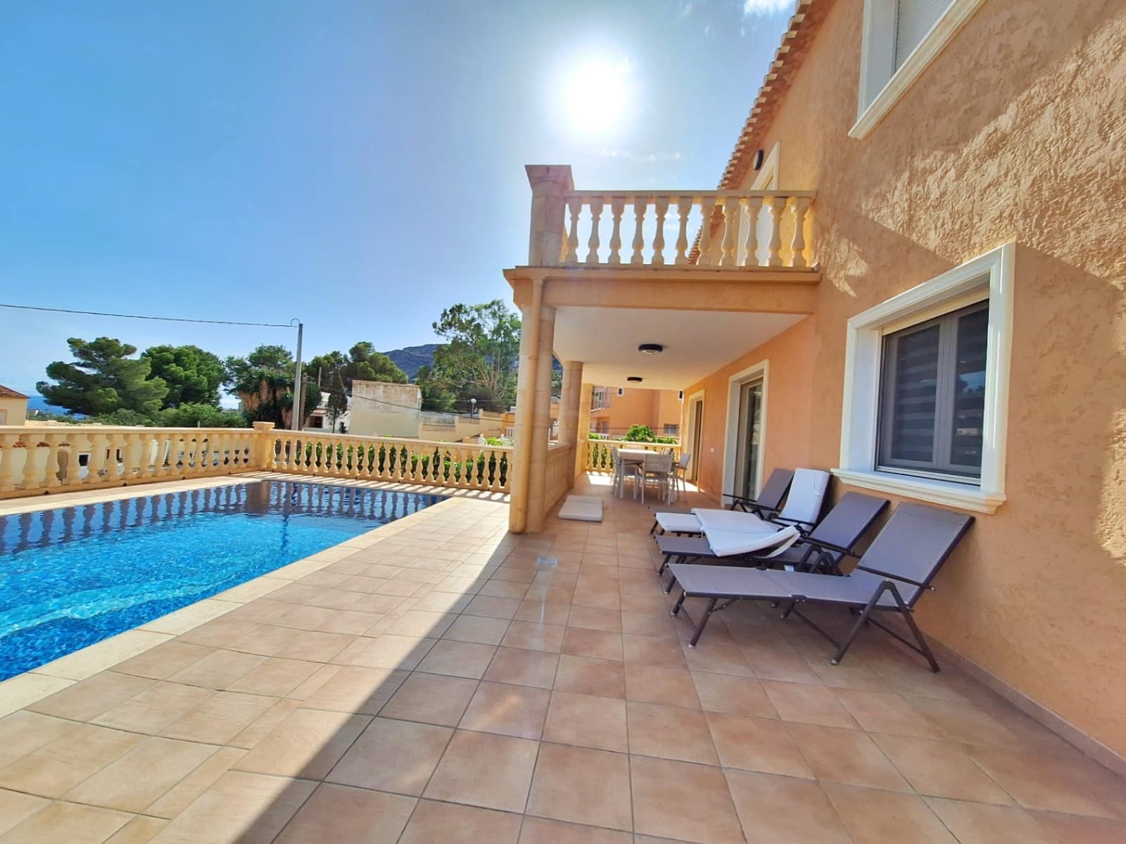 6 sypialnia Willa na sprzedaż w Calpe / Calp z basenem - 1 150 000 € (Ref: 8682675)