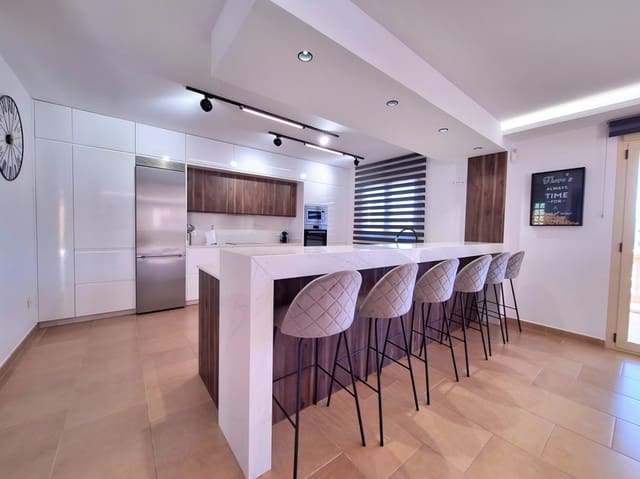 6 bedroom Villa for sale in Canuta, Calpe / Calp with pool - € 1,150,000 (Ref: 8682675)