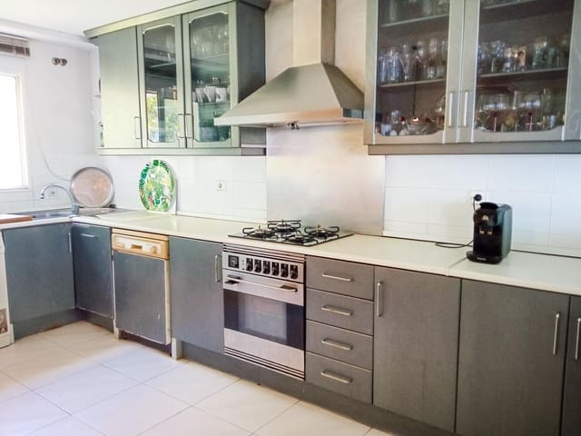 13 soveværelse Villa til salg i Levante Alto, Benidorm med swimmingpool - € 1.980.000 (Ref: 8696872)