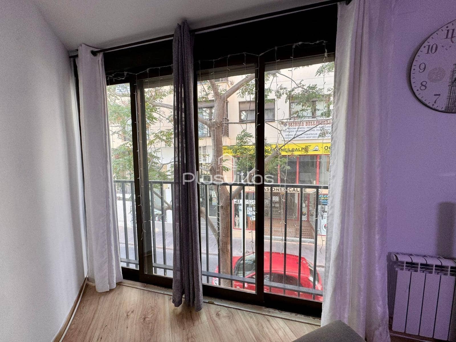 3 bedroom Apartment for sale in Calpe / Calp - € 220,000 (Ref: 8735751)