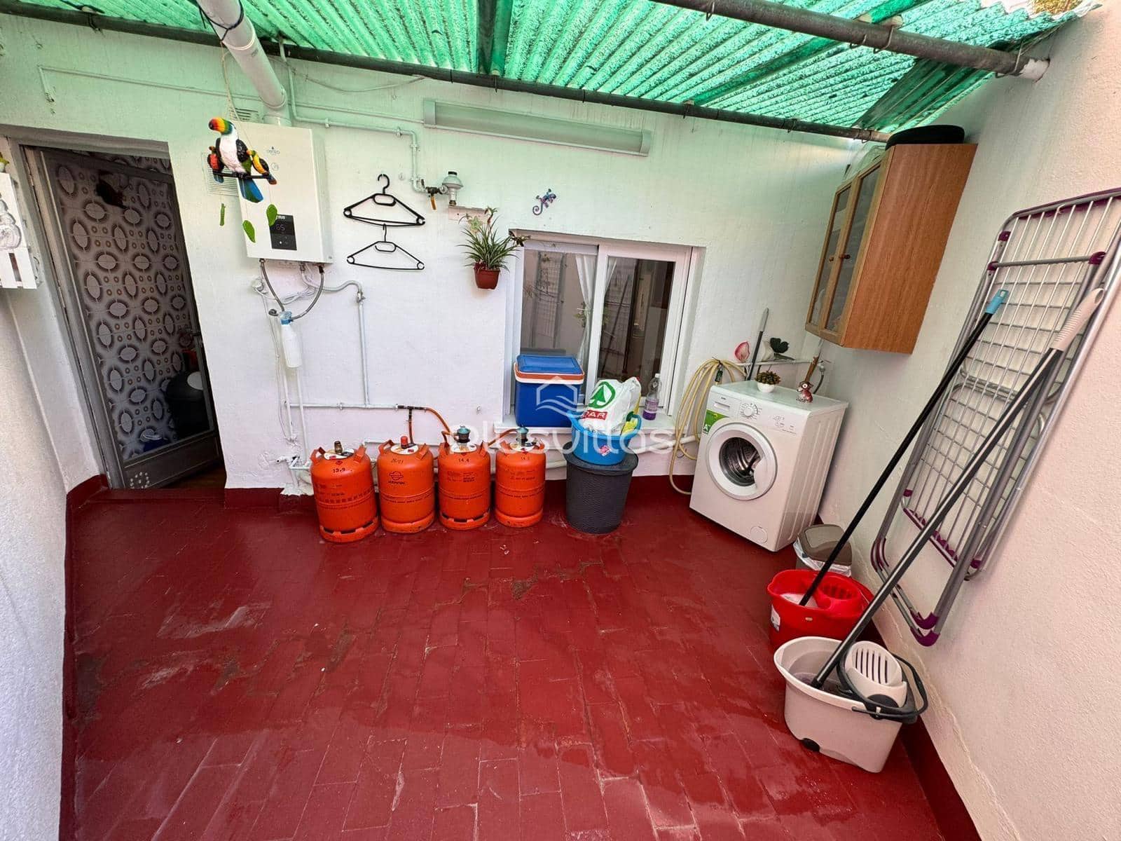 3 bedroom Apartment for sale in Calpe / Calp - € 220,000 (Ref: 8735751)