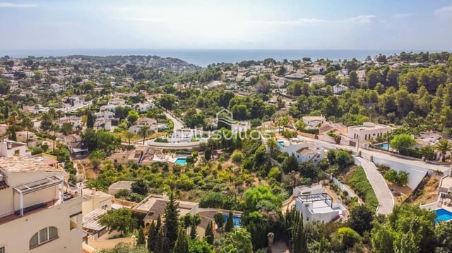 Tontti myytävänä paikassa Benissa - 150 000 € (Ref: 8735752)