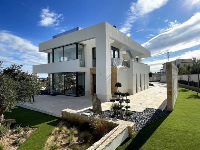 Chalet de 4 habitaciones en Benissa en venta con piscina - 2.260.000 € (Ref: 8784230)