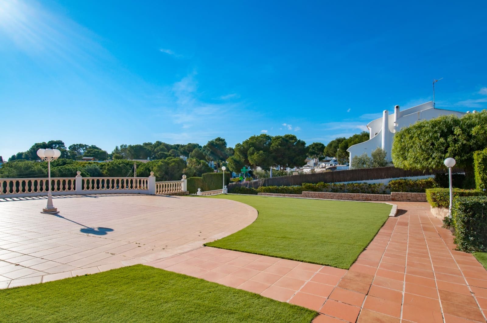 2 sovrum Lägenhet till salu i Moraira med pool - 741 000 € (Ref: 8851989)