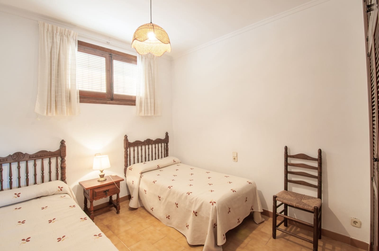 6 sypialnia Willa na sprzedaż w Benissa z basenem - 990 000 € (Ref: 8851990)