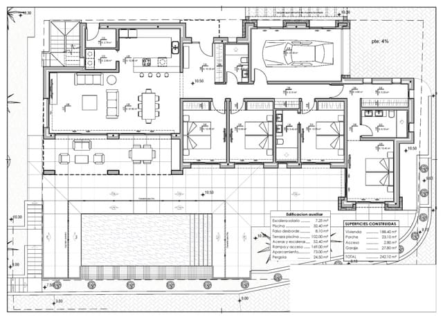 4 bedroom Villa for sale in Pueblo, Calpe / Calp with pool - € 1,750,000 (Ref: 8855348)