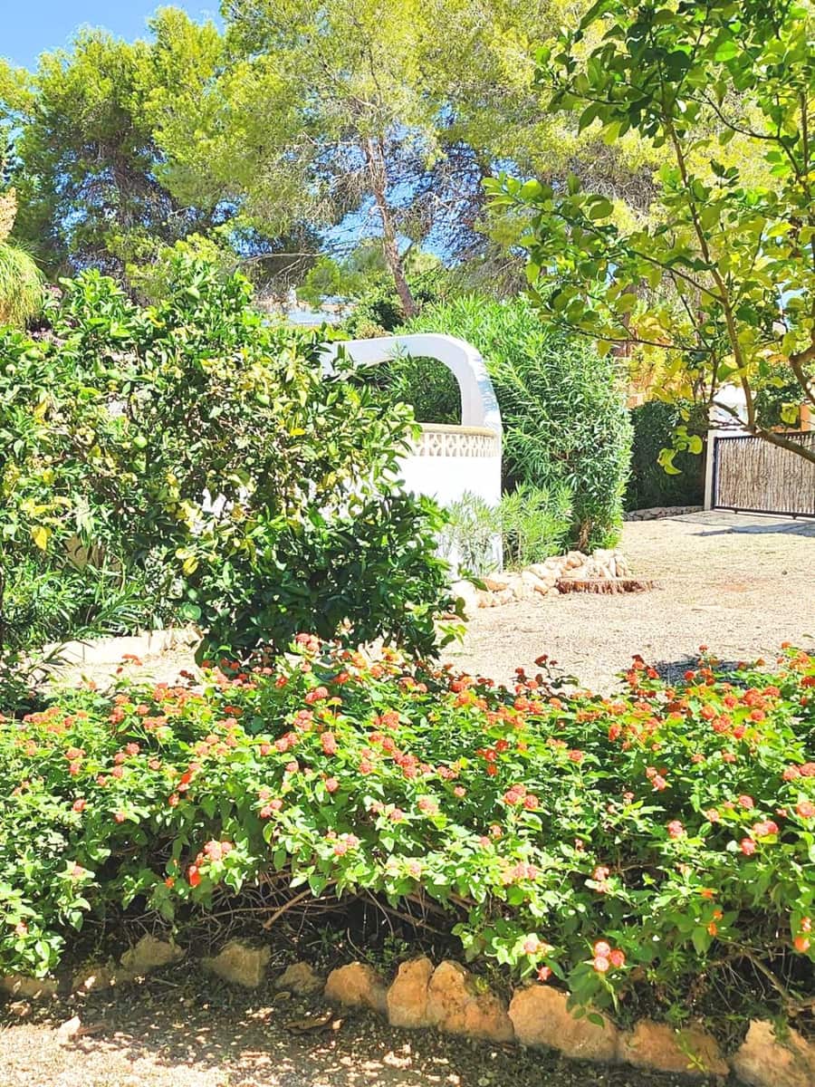 Chalet de 4 habitaciones en Calpe / Calp en venta con piscina - 710.000 € (Ref: 8855355)