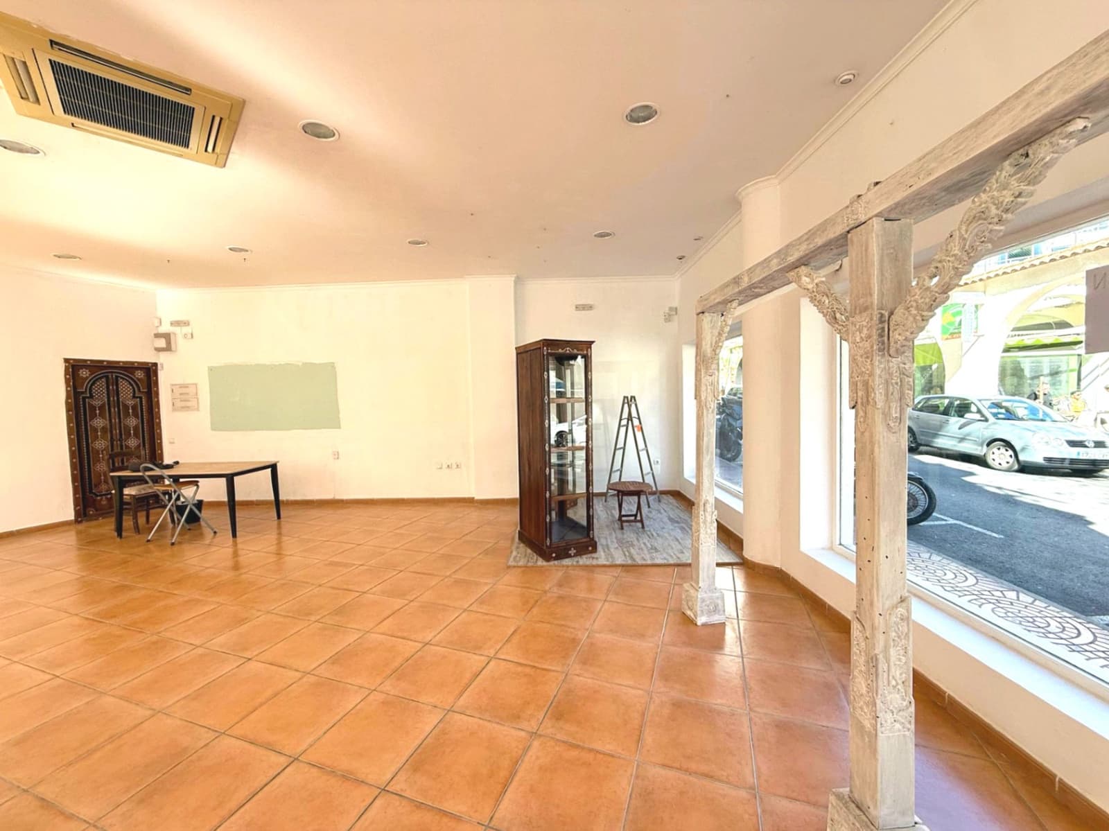 Erhverv til salg i Calpe / Calp - € 338.000 (Ref: 8855358)