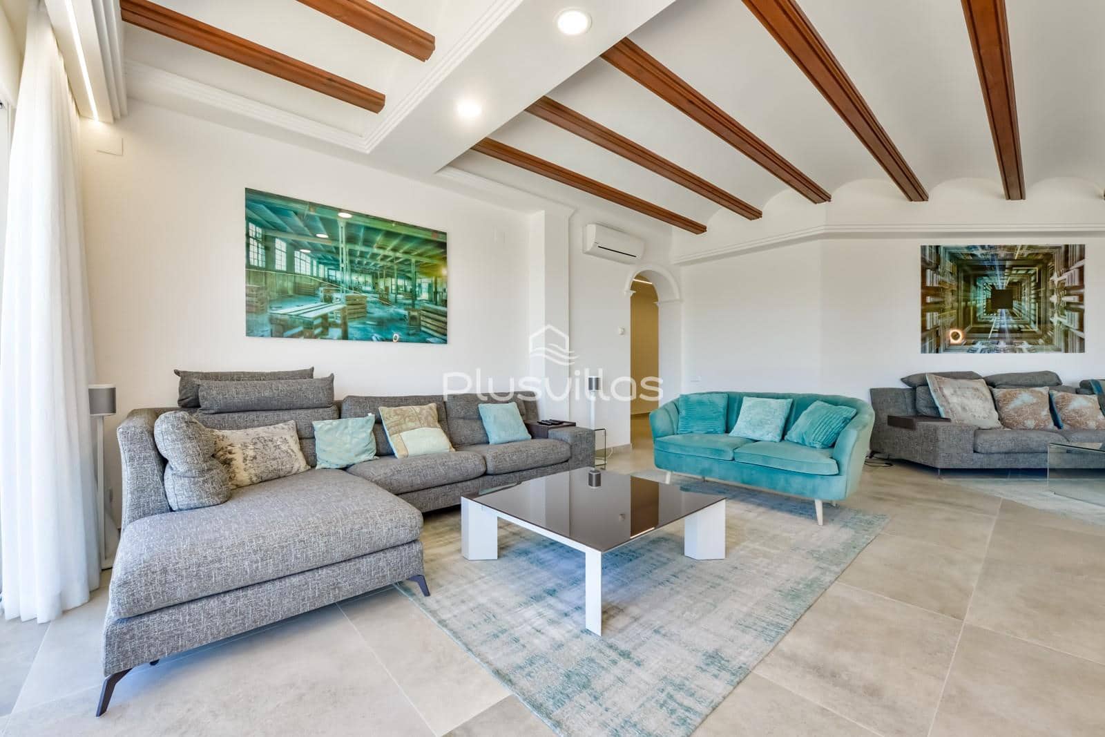 4 bedroom Villa for sale in Altea with pool - € 2,650,000 (Ref: 8862869)