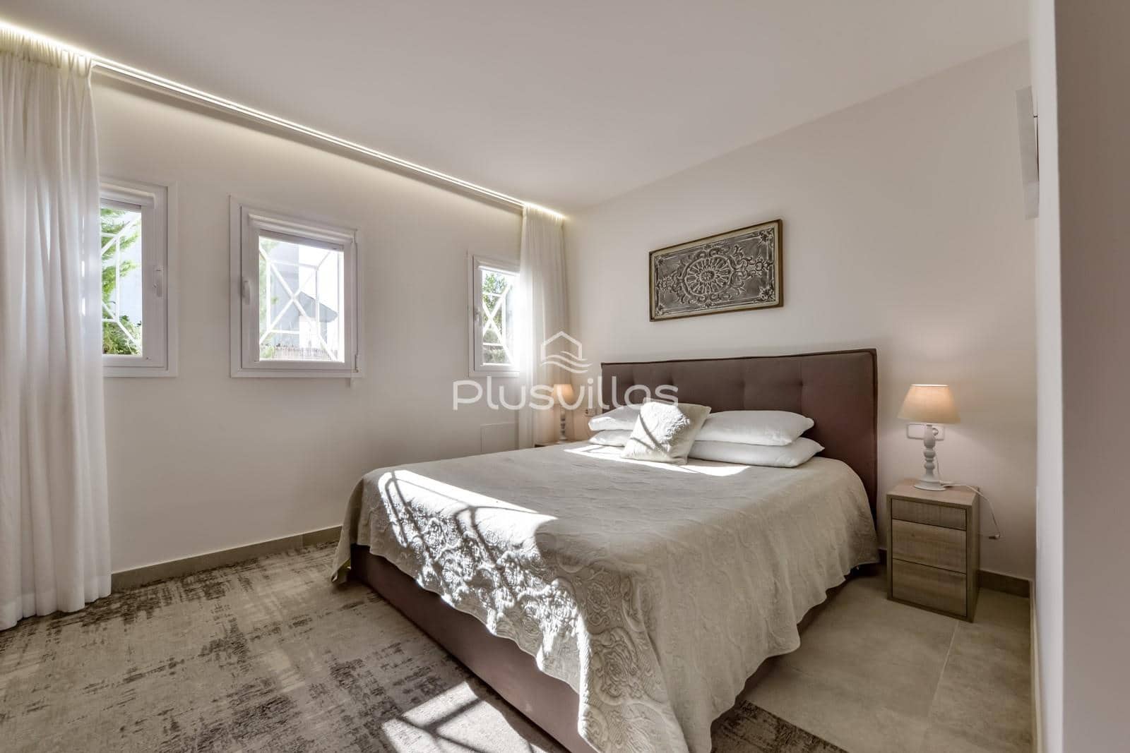 4 bedroom Villa for sale in Altea with pool - € 2,650,000 (Ref: 8862869)