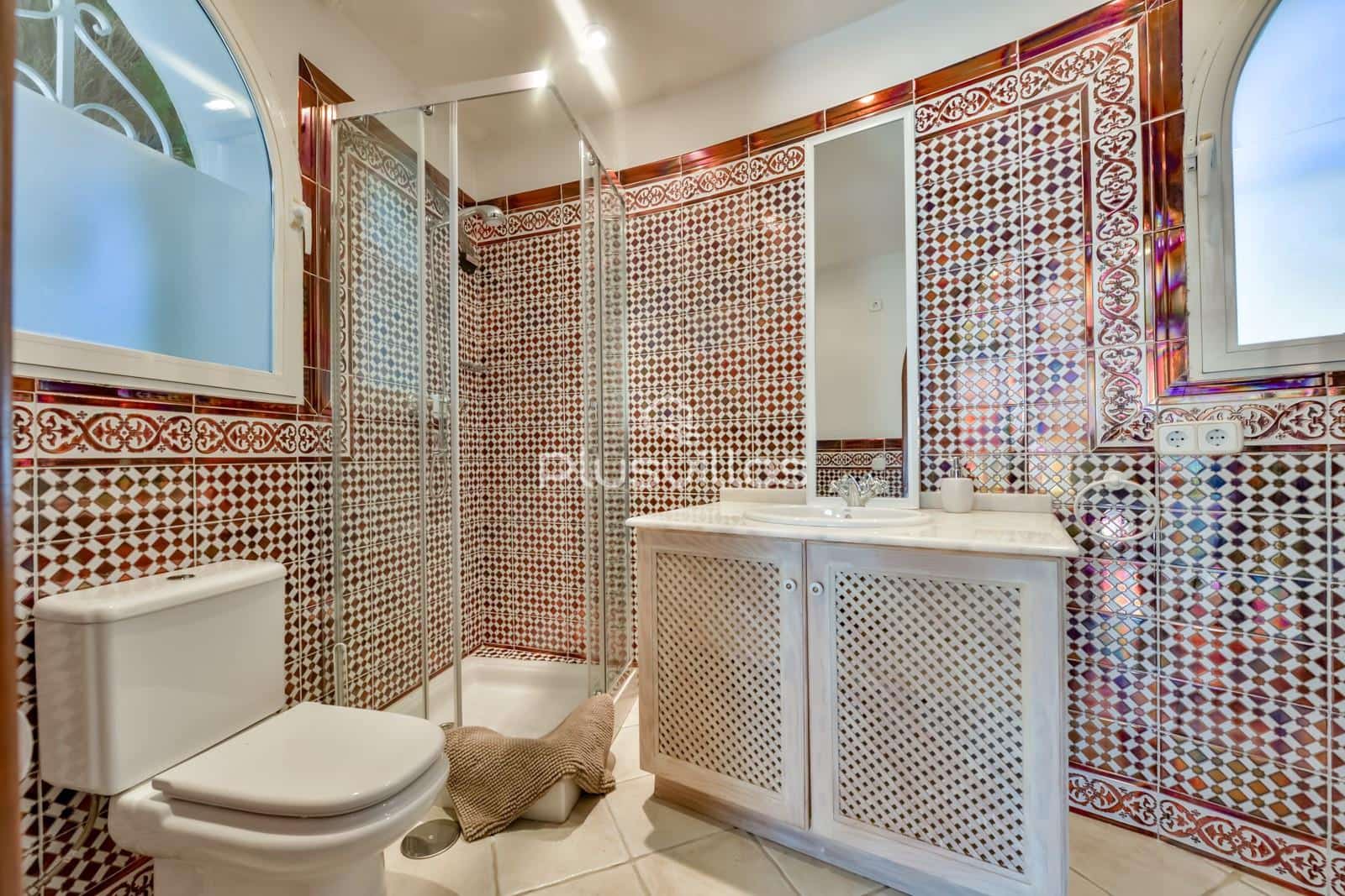 4 bedroom Villa for sale in Altea with pool - € 2,650,000 (Ref: 8862869)