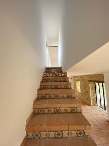 3 Zimmer Villa zu verkaufen in Benissa mit Pool - 577.000 € (Ref: 8881933)