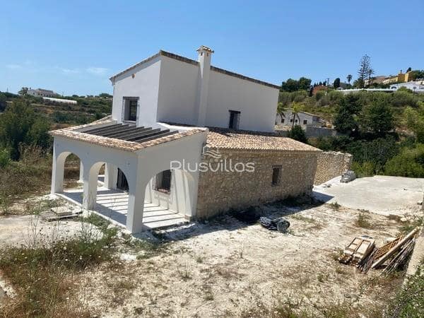 3 bedroom Villa for sale in Benissa with pool - € 577,000 (Ref: 8881933)
