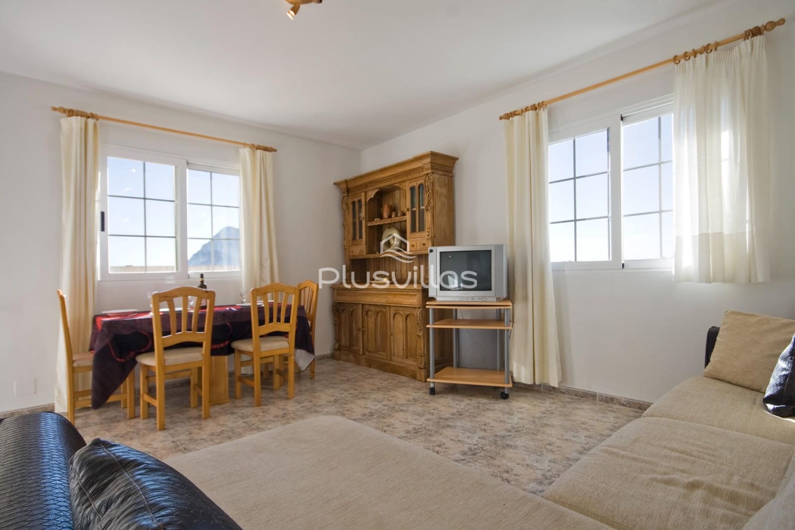 Chalet de 5 habitaciones en Calpe / Calp en venta con piscina - 675.000 € (Ref: 8895029)