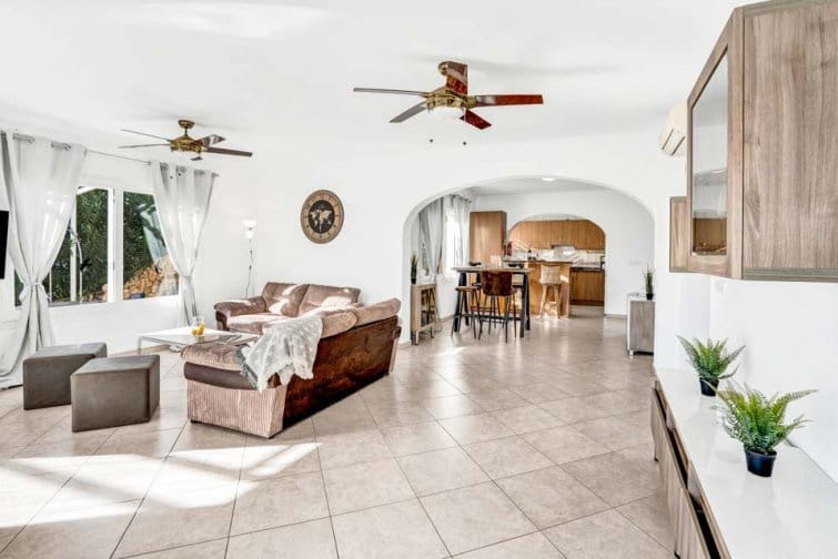 3 sovrum Villa till salu i Calpe / Calp med pool - 725 000 € (Ref: 8911419)