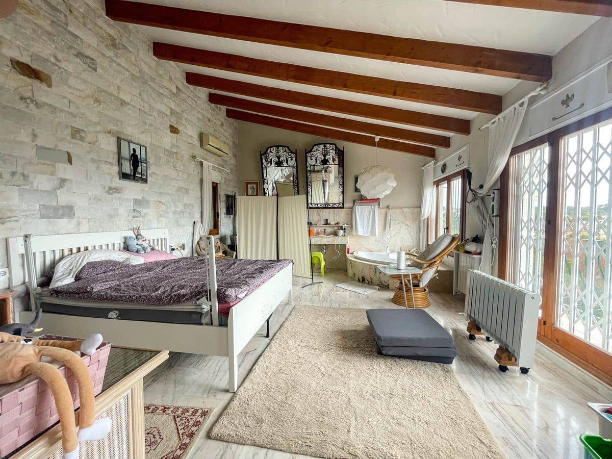 4 chambre Villa/Maison à vendre à Benissa avec piscine - 700 000 € (Ref: 8918291)