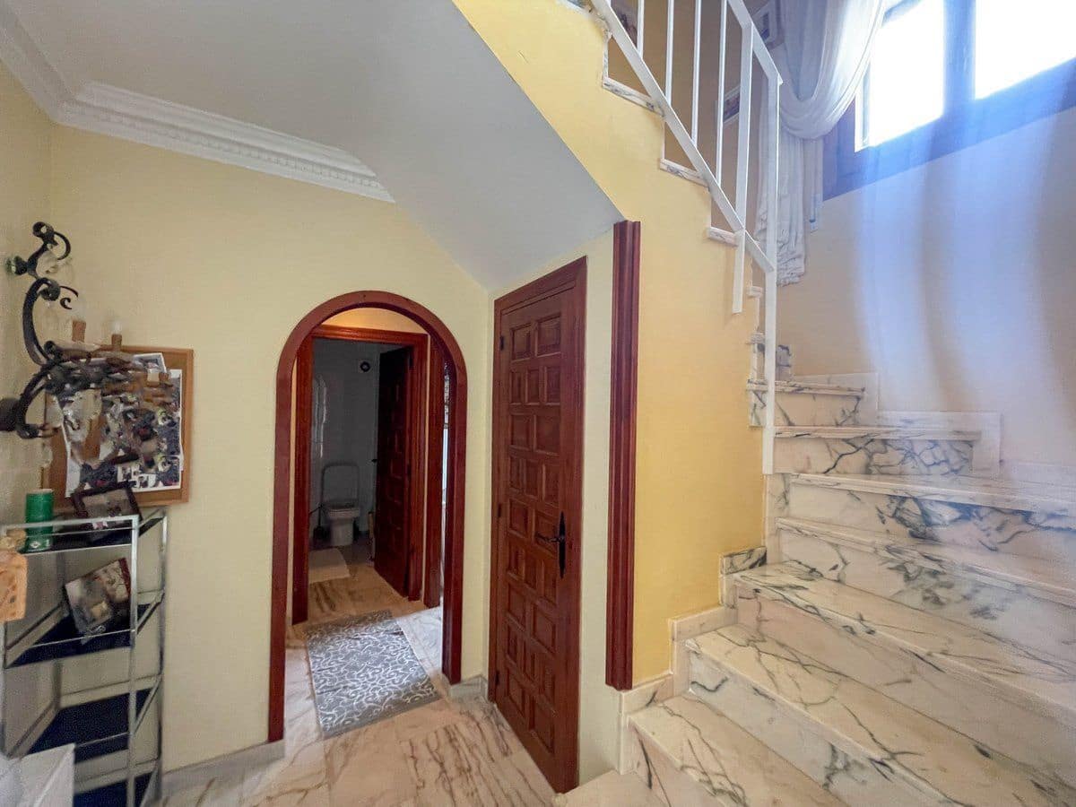 4 chambre Villa/Maison à vendre à Benissa avec piscine - 700 000 € (Ref: 8918291)