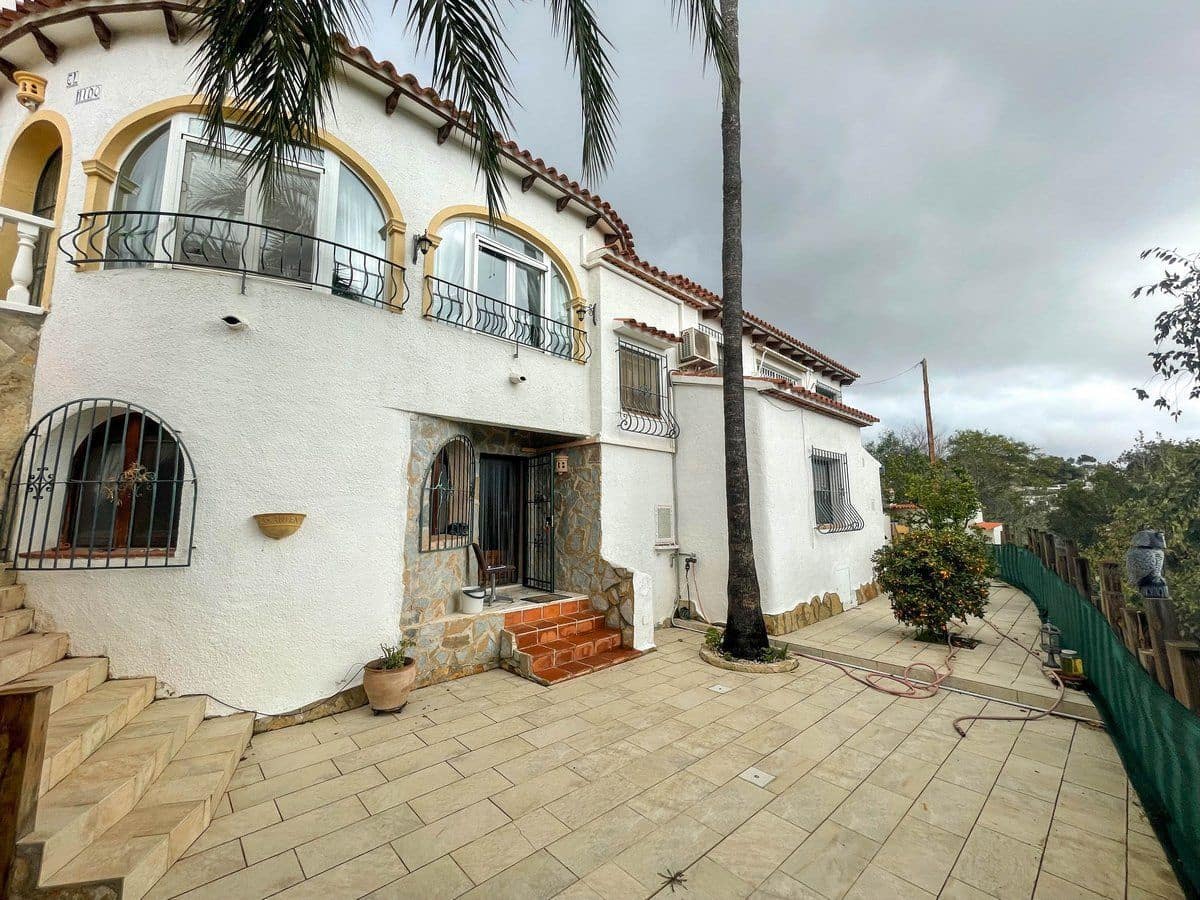 4 chambre Villa/Maison à vendre à Benissa avec piscine - 700 000 € (Ref: 8918291)