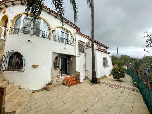 4 chambre Villa/Maison à vendre à Benissa avec piscine - 700 000 € (Ref: 8918291)