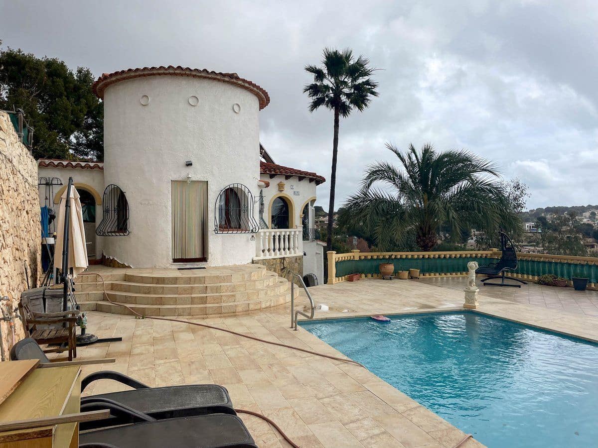 4 chambre Villa/Maison à vendre à Benissa avec piscine - 700 000 € (Ref: 8918291)