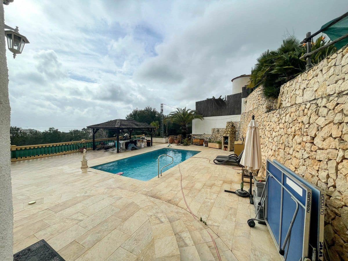 4 chambre Villa/Maison à vendre à Benissa avec piscine - 700 000 € (Ref: 8918291)