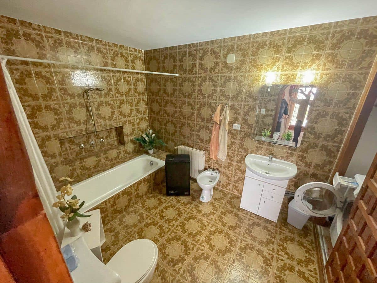 4 bedroom Villa for sale in Benissa with pool - € 695,000 (Ref: 8921771)