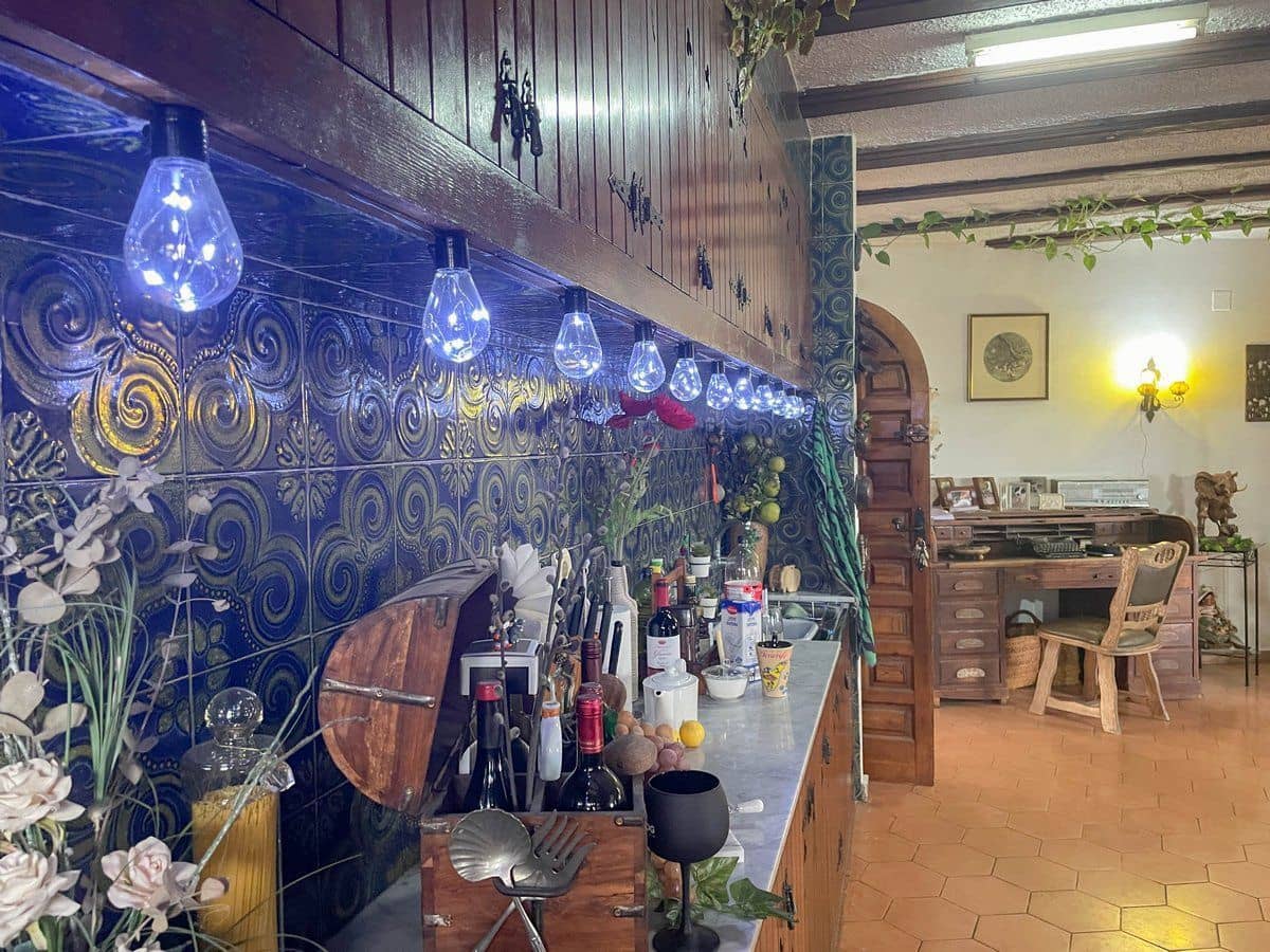 4 bedroom Villa for sale in Benissa with pool - € 695,000 (Ref: 8921771)