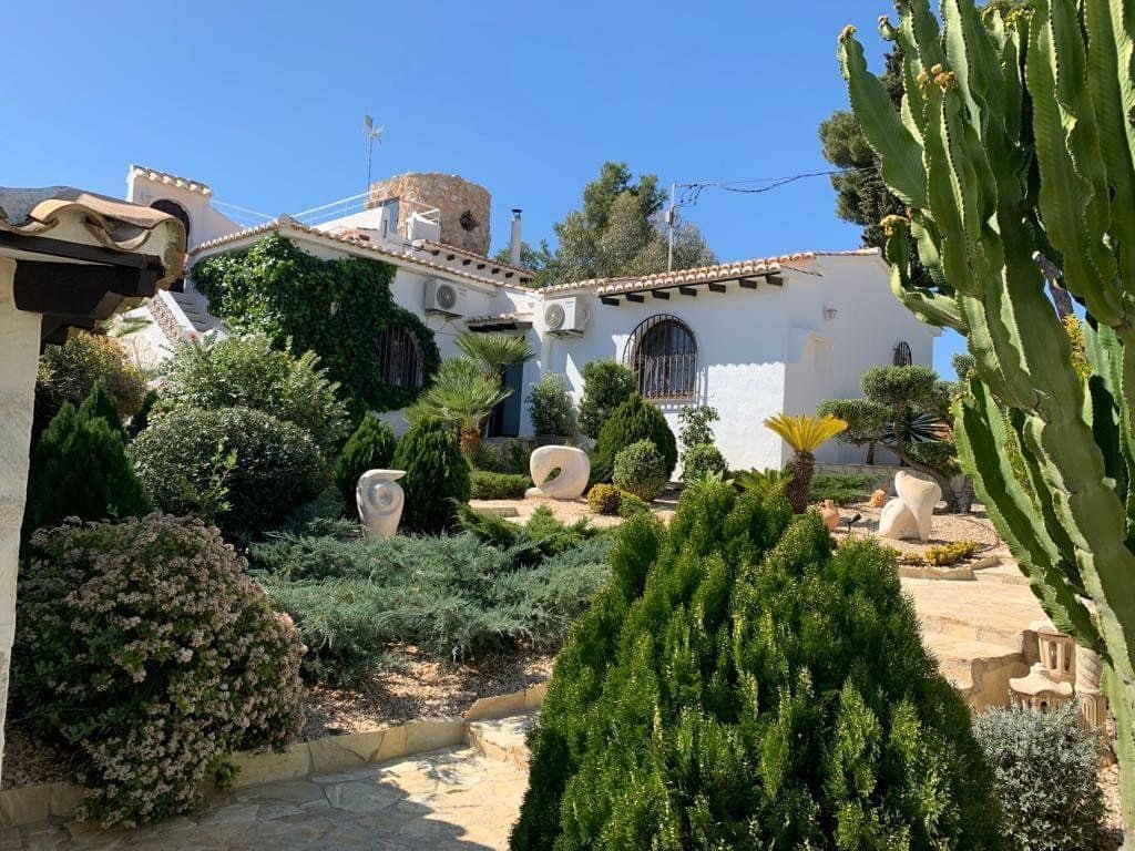 6 Zimmer Villa zu verkaufen in Benissa mit Pool - 2.200.000 € (Ref: 8924284)
