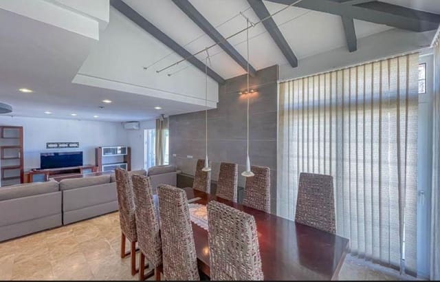 6 chambre Villa/Maison à vendre à Levante Alto, Benidorm avec piscine - 890 000 € (Ref: 8926962)