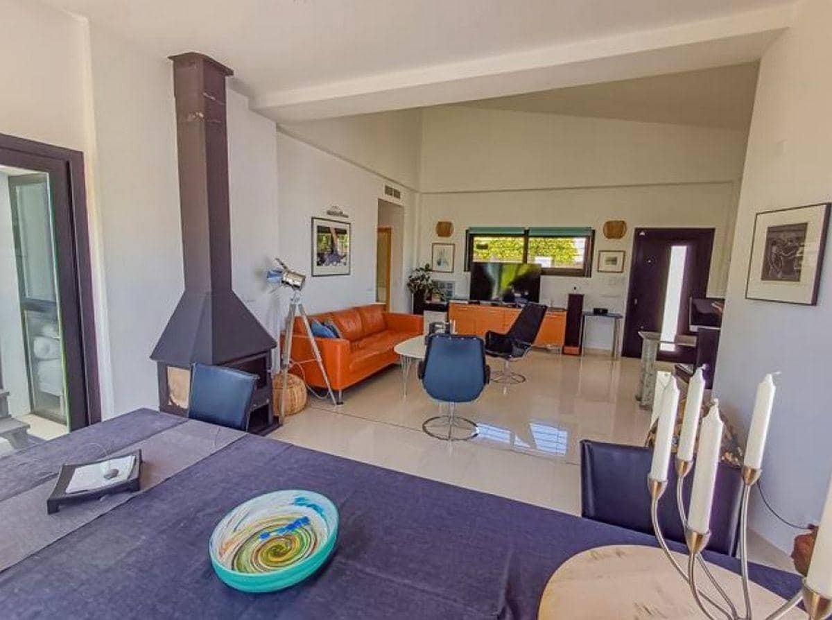 3 chambre Villa/Maison à vendre à Polop avec piscine - 480 000 € (Ref: 8926963)